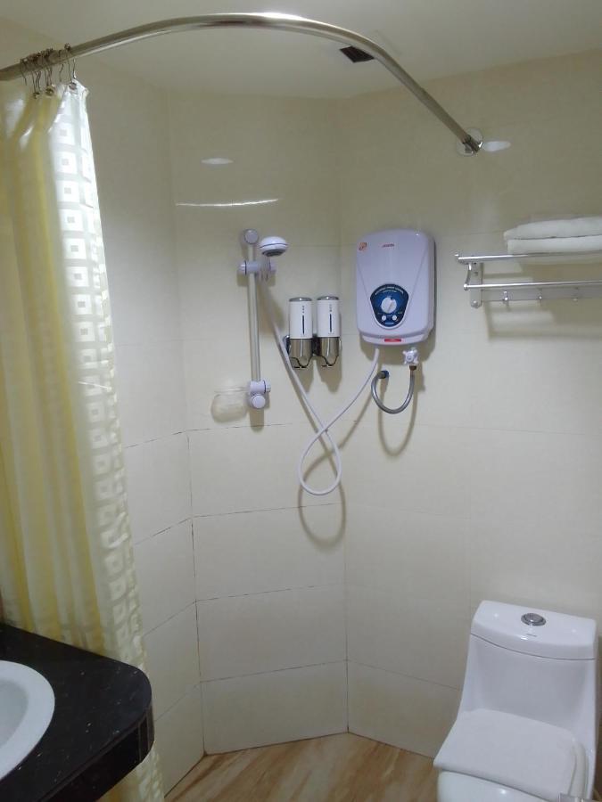 Super Oyo 90464 Borneo 2* Kota Kinabalu