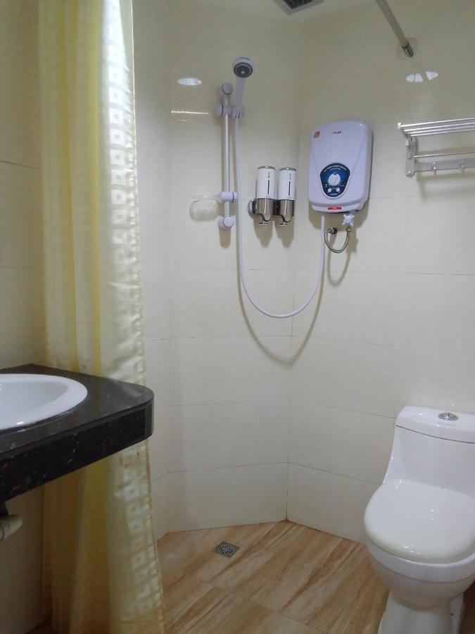 Hotel Super Oyo 90464 Borneo Kota Kinabalu